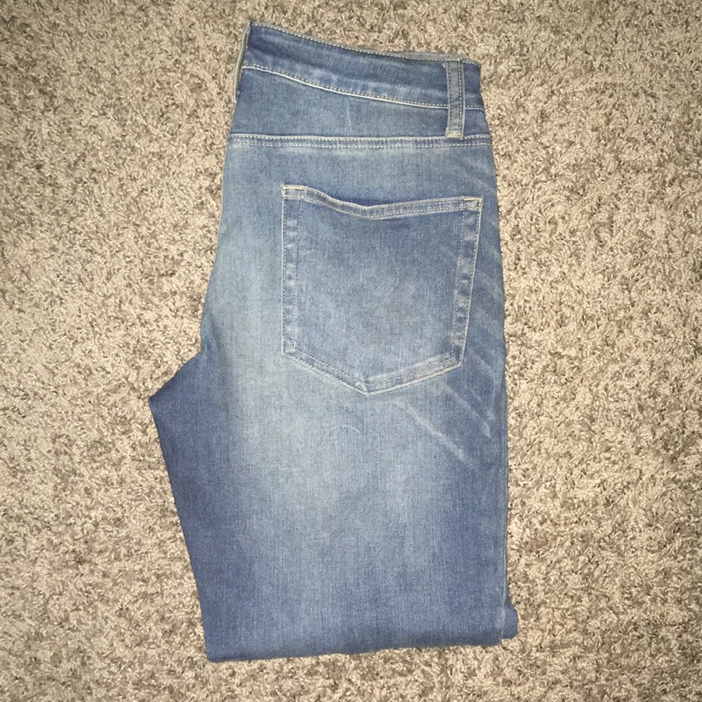 No boundary jeans